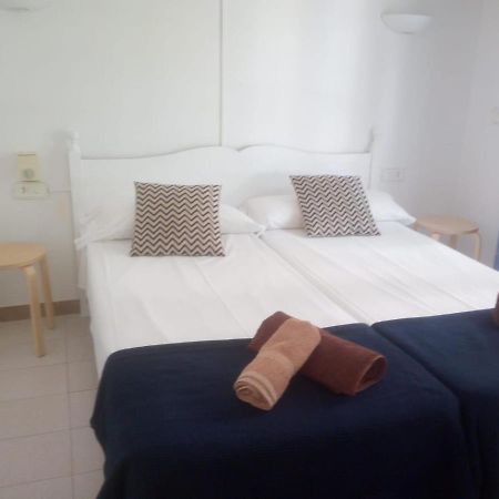 Apartamentos Playa Park Brisas Son Xoriguer Cala'N Bosch (Menorca) Extérieur photo